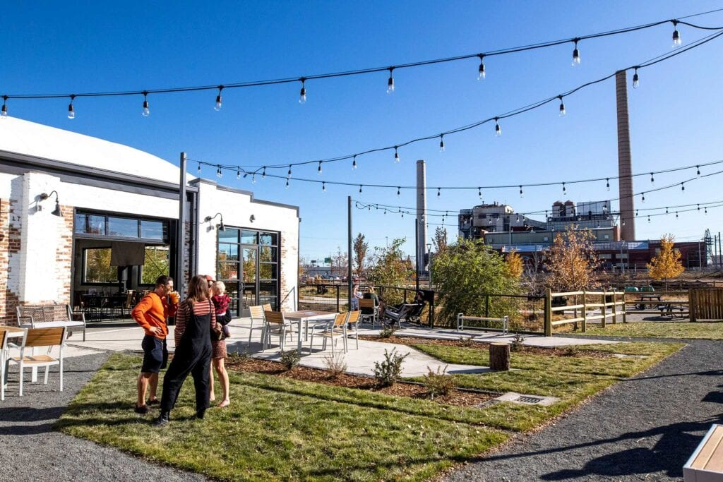 breweries near meow wolf denver: raíces brewing